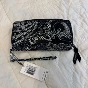NWT, OS, VERA BRADLEY, WALLET